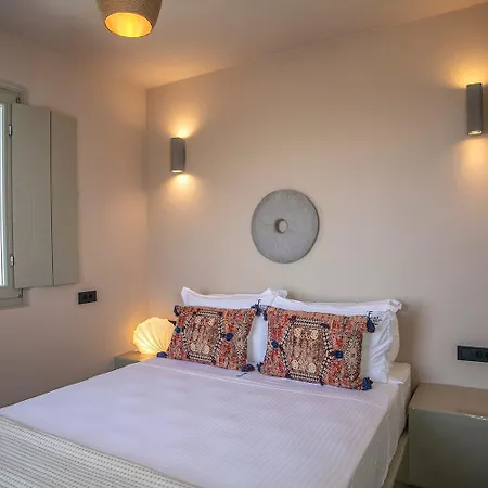 Superior Santorini 2 Bedroom Private Jetted Pool Amazing Sea And Sunset Views Finikia Villa *