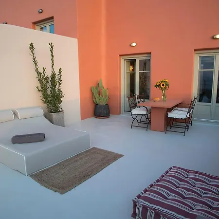 Superior Santorini 2 Bedroom Private Jetted Pool Amazing Sea And Sunset Views Finikia Villa *