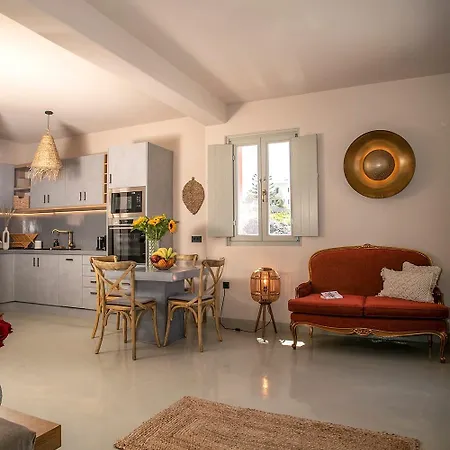 Superior Santorini 2 Bedroom Private Jetted Pool Amazing Sea And Sunset Views Finikia Oia (Santorini)