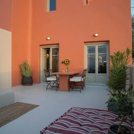 Villa Superior Santorini 2 Bedroom Private Jetted Pool Amazing Sea And Sunset Views Finikia Oia (Santorini)
