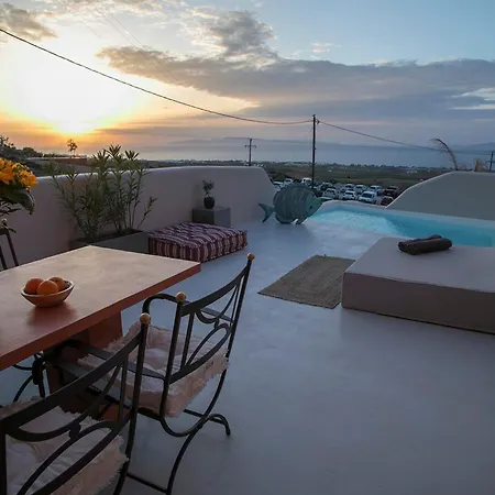 Superior Santorini 2 Bedroom Private Jetted Pool Amazing Sea And Sunset Views Finikia